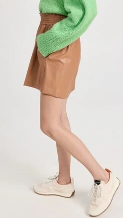 A.L.C. Kaleb Shorts -Agolde Store alccc4245311835 1676566872367 2 0. UX357 QL90