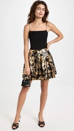 Alice + Olivia Fizer Vegan Leather Box Pleated Skirt -Agolde Store alice465081e551 1663859411505 2 0. UX357 QL90