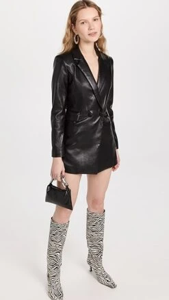 Alice + Olivia Kyrie Faux Leather Notch Collar Tuxedo Romper -Agolde Store alice465641cd2d 1673454582796 2 0. UX357 QL90
