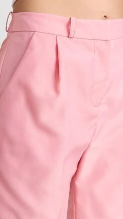 Amanda Uprichard Grady Shorts -Agolde Store aupri311351a561 1677867243579 2 0. UX357 QL90