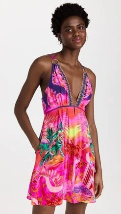 Camilla Short Flared Dress -Agolde Store camla308941ec1d 1671472614724 2 0. UX357 QL90