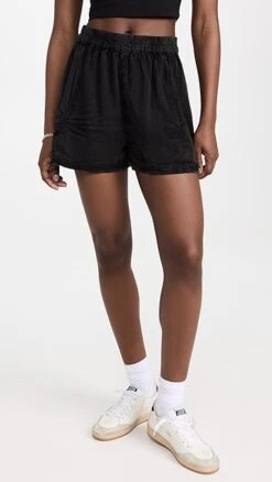Free People Get Free Poplin Pull On Shorts 15 Free People Get Free Poplin Pull On Shorts -Agolde Store freep459771cd2d 1680555938329 2 0. UX357 QL90