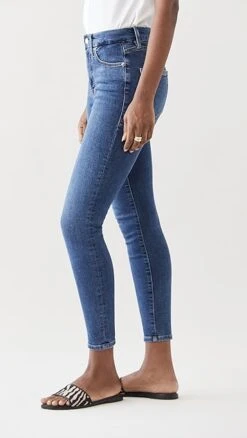 Good American Good Legs Crop Extreme V 10 Good American Good Legs Crop Extreme V -Agolde Store gamer302091ae20 q3 2 0. UX357 QL90