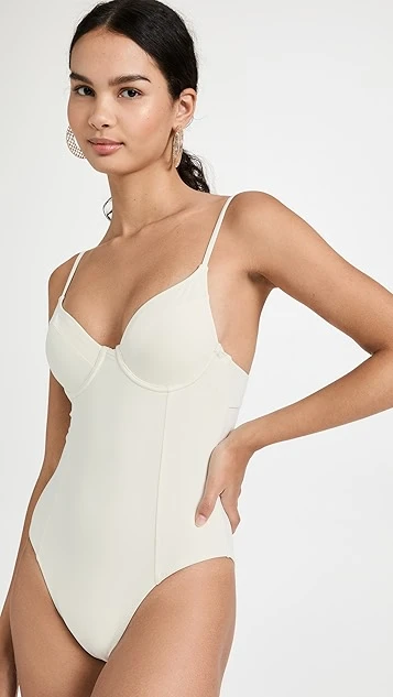 Good American Show Off One Piece 6 Good American Show Off One Piece - Image 4