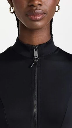 Good American Scuba Rash Guard Surf Shirt 12 Good American Scuba Rash Guard Surf Shirt -Agolde Store gamer30483174cb 1655499467400 2 0. UX357 QL90