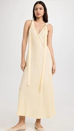 Lee Mathews Didion Dress 14 Lee Mathews Didion Dress -Agolde Store leema3021310996 1673547650005 2 0. UX357 QL90