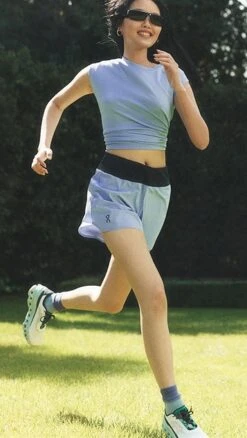 On Running Shorts -Agolde Store onrun303621ef35 1682531620077 2 0. UX357 QL90