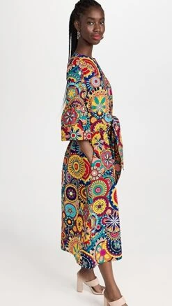 The Oula Company Tie Front Split Neck Caftan -Agolde Store oulaa300011fad5 1673188635119 2 0. UX357 QL90