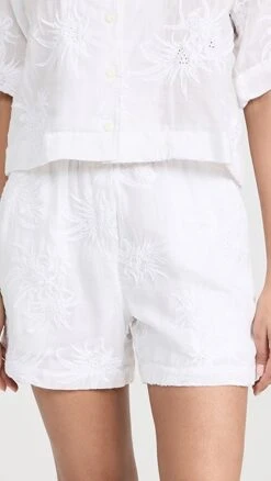 Rag & Bone Emma Emb Shorts -Agolde Store ragbo465751c925 1677623178946 2 0. UX357 QL90