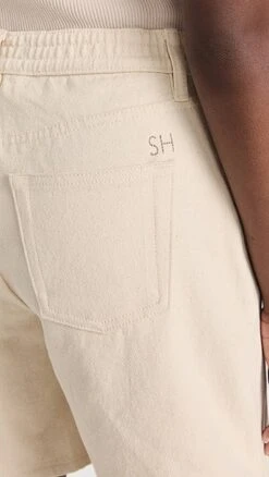 Still Here Lola Shorts In Bone -Agolde Store sther300261a3ab 1681246085939 2 0. UX357 QL90