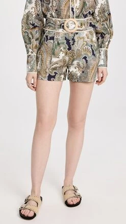 Veronica Beard Hobbes Shorts -Agolde Store vbear3220635756 1673469756441 2 0. UX357 QL90