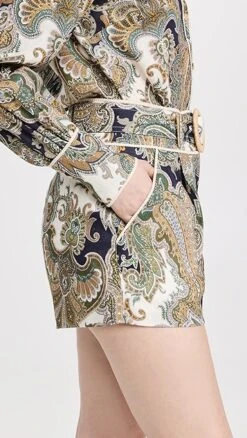 Veronica Beard Hobbes Shorts -Agolde Store vbear3220635756 1673469756720 2 0. UX357 QL90