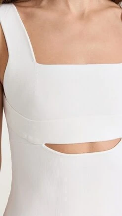 Victoria Beckham Fitted Midi Dress 12 Victoria Beckham Fitted Midi Dress -Agolde Store vbedb30349102ca 1679006200359 2 0. UX357 QL90